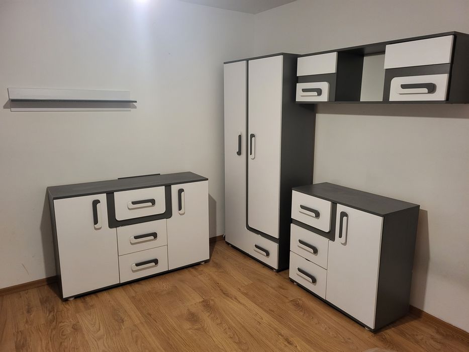 Zestaw mebli młodzieżowych APETITO + biurko + łóżko