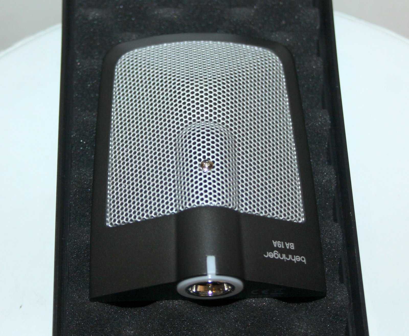 Мікрофон для бас бочки Behringer BA 19A