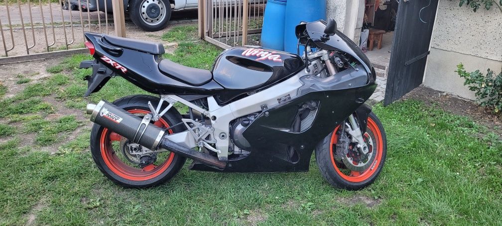 Kawasaki ZX7R 1998rok