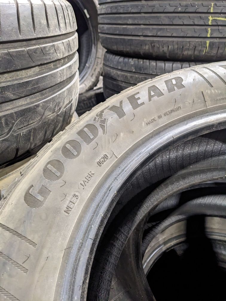 215/65r17 Goodyear 2020рік всесезон