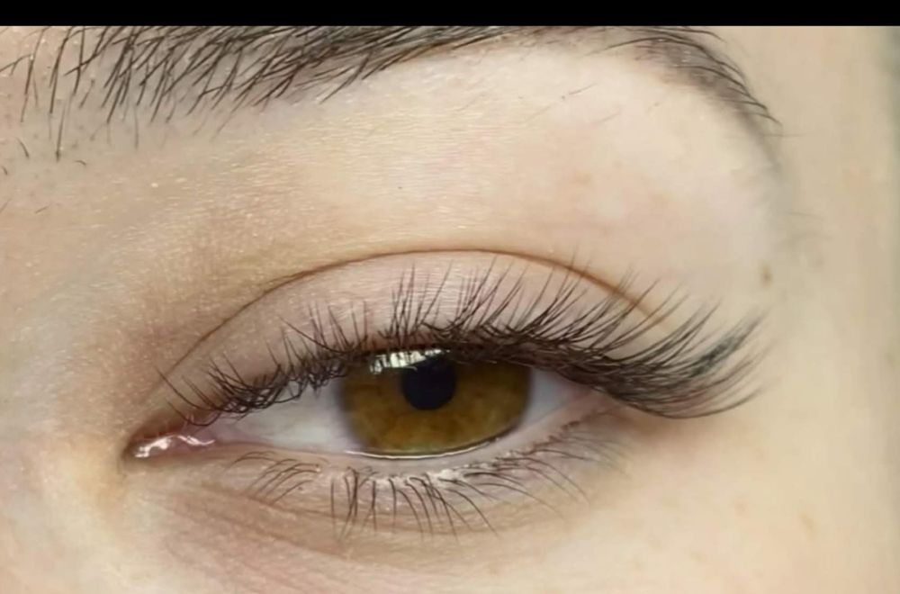 Нарощування вій -Наращивание ресниц