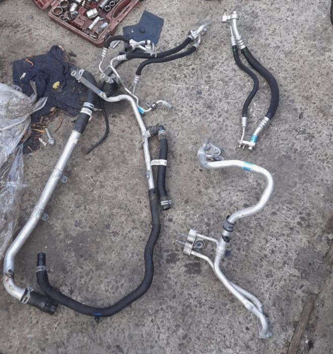 Трубка кондиционера / Охлаждения Акпп Jeep Cherokee KL 14-22 (3.2)