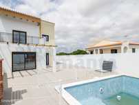 Moradia Geminada T3+1 Nova com Piscina Privada em Vila Nova de Cacela