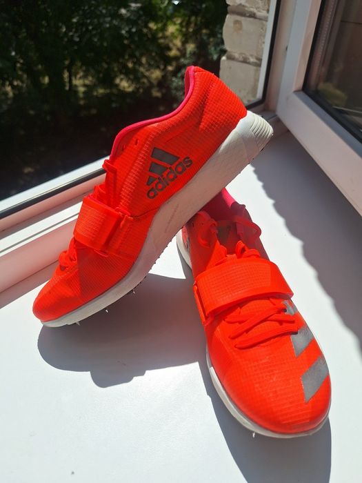 Шиповки Adidas ( оригінал) 41 розмір