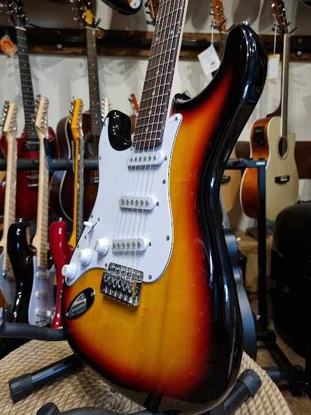 Aria STG 003 LH leworęczna gitara elektryczna STG003LH 3TS left hand