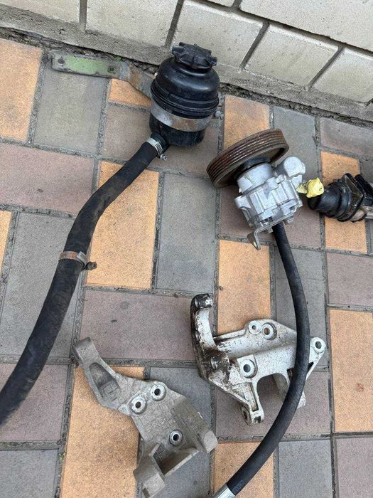 Комплект ГУР ВАЗ 2110-2111-2112 десятка усилитель руля ваз