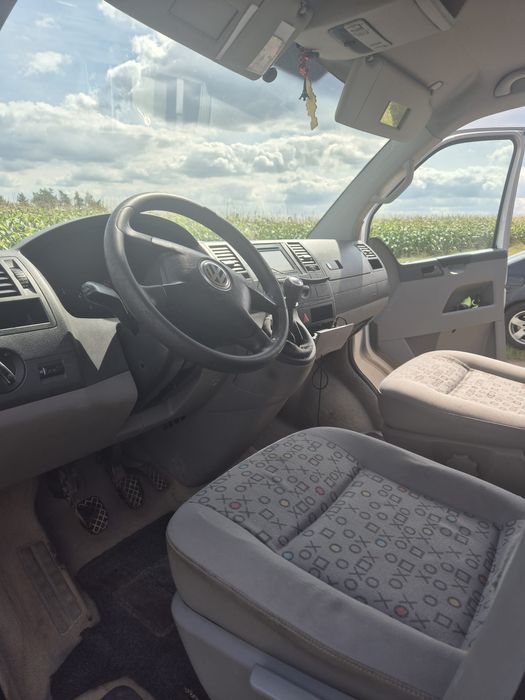 VW Transporter T5 2,5 TDI 174KM Long 4Motion