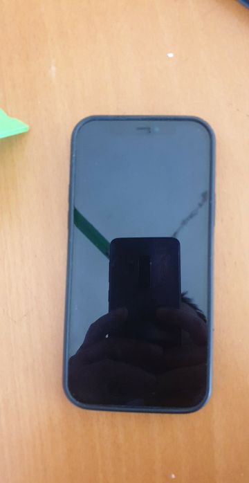 iPhone 12 64 bateria 78%