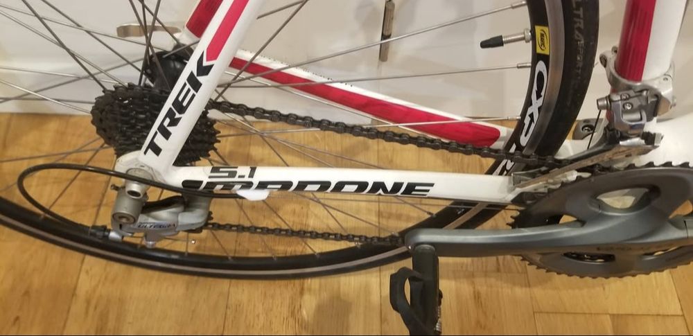 Bicicleta de estrada  de carbono  trek