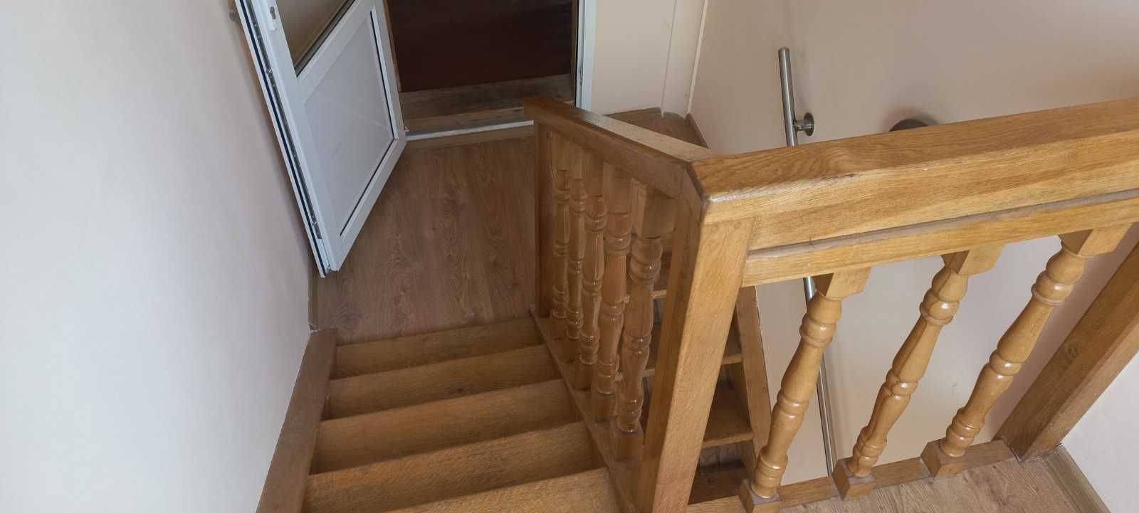 Продам 3-х этажный дом