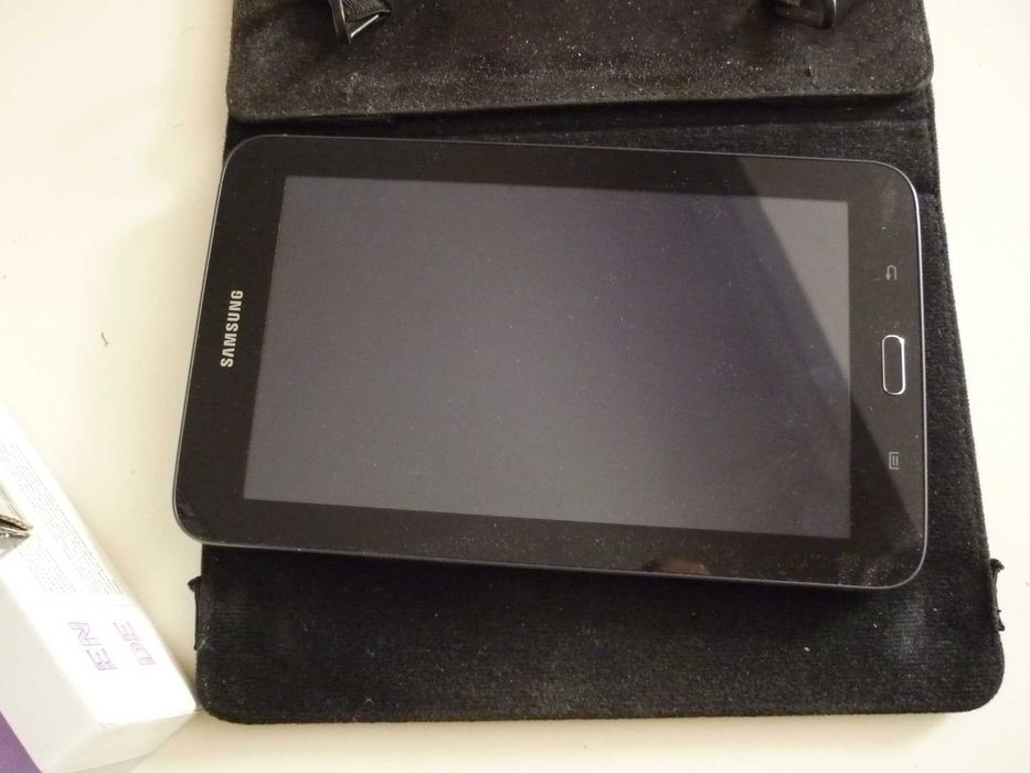 2 Tablets SamSUNG E MPMAN