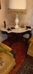 Mesa de estilo com tampo de mármore