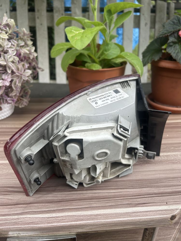Prawa i lewa lampa tył Audi a4 b7 kombi avant