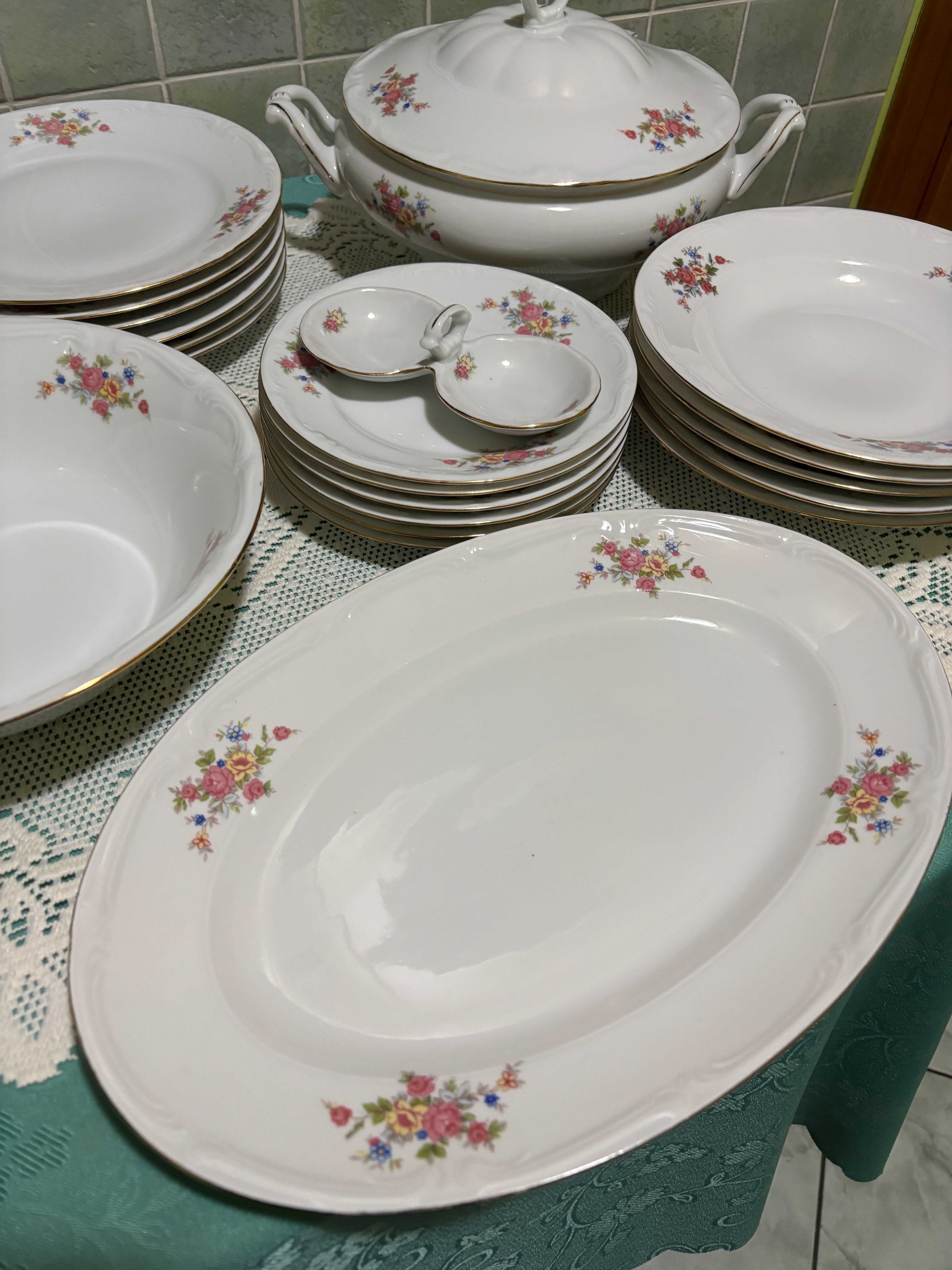 Duży Zestaw obiadowy na 6 osób Porcelana Bogucice, waza półmisek miski