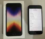 Телефон Iphone SE3 2022