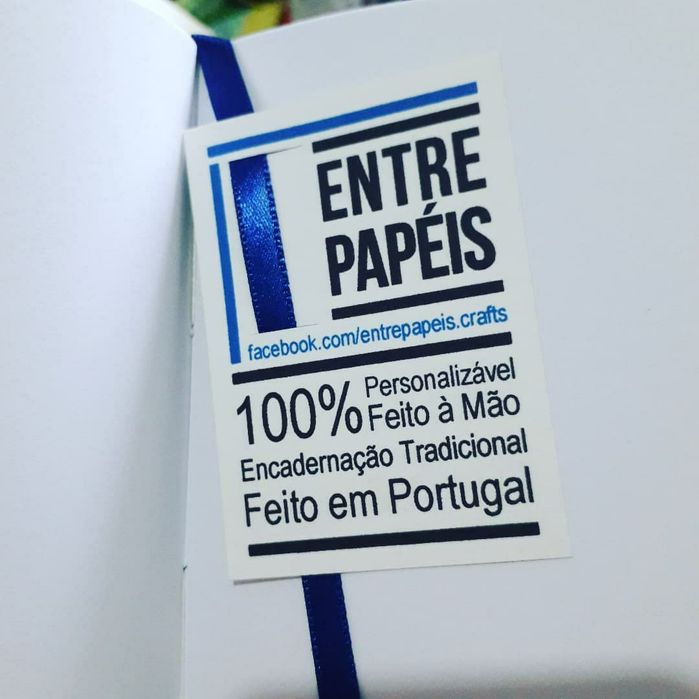 À antiga: Livro de Apontamentos encadernação com Papel Marmoreado
