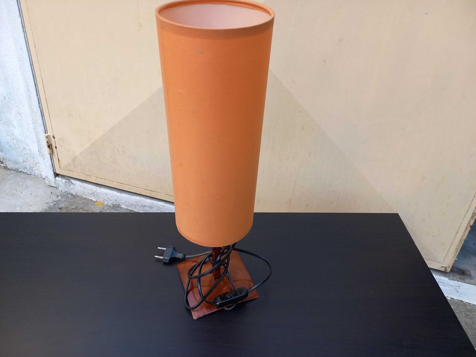 Candeeiro de Mesa