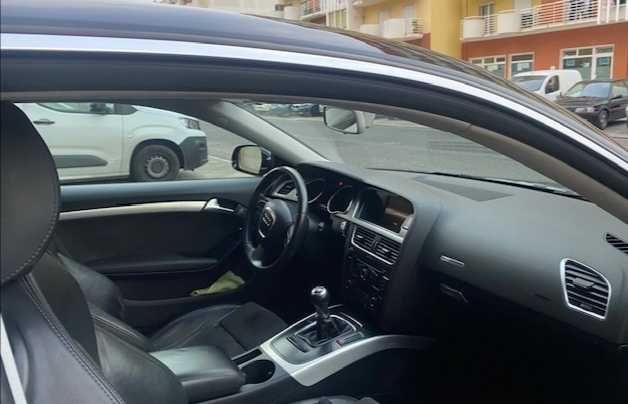 AUDI A5 2000TDI 170 CV Preto