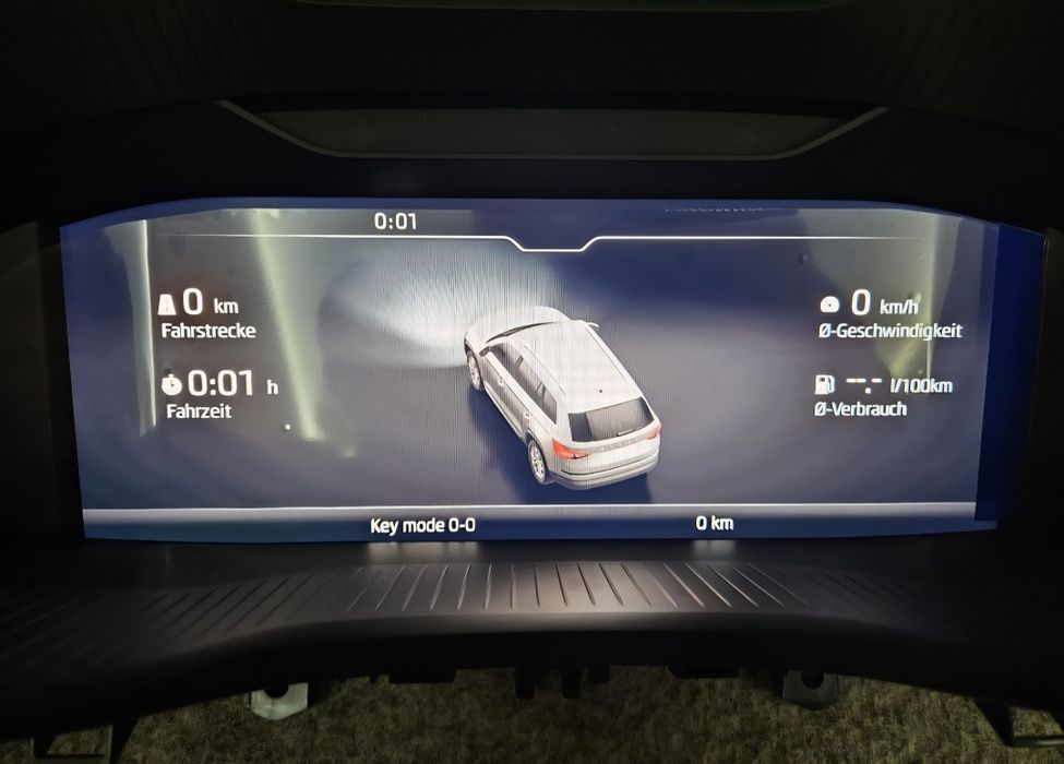 Оригінальний LCD дисплей панелі приладів Skoda Kodiaq