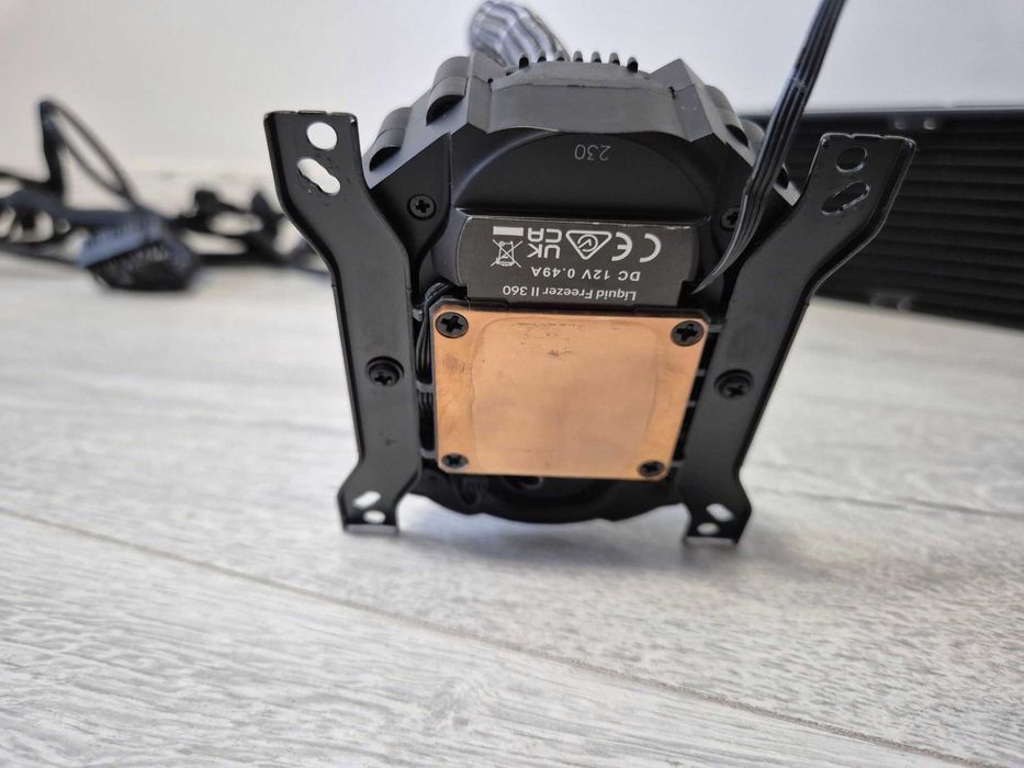 ТОП вибір водяне охолодження 360mm Arctic Liquid Freezer II 360 гар 3р