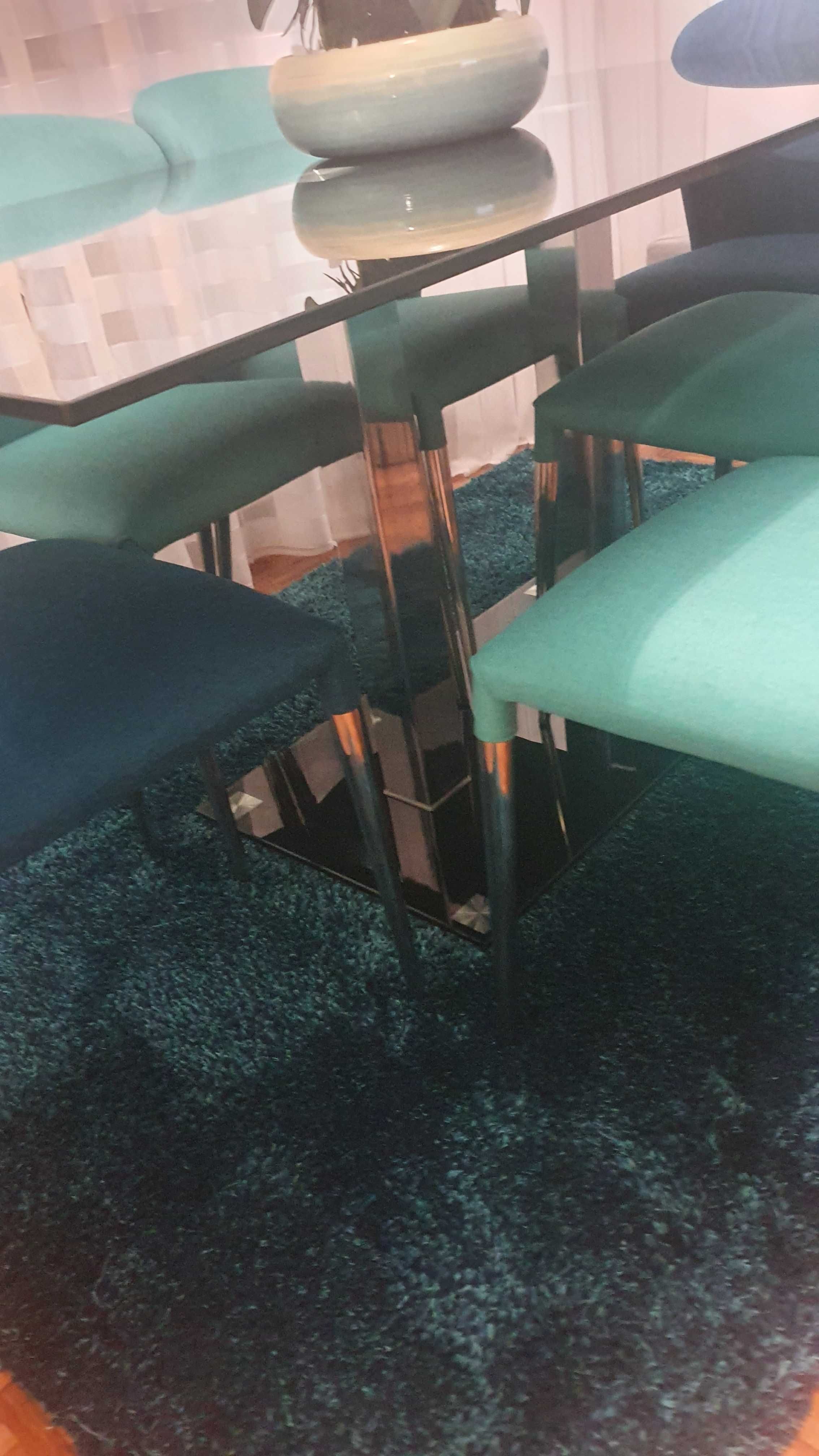 Mesa e cadeiras em Queluz