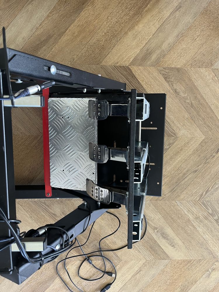 Zestaw simracing simetik k2 i t300 rs gt