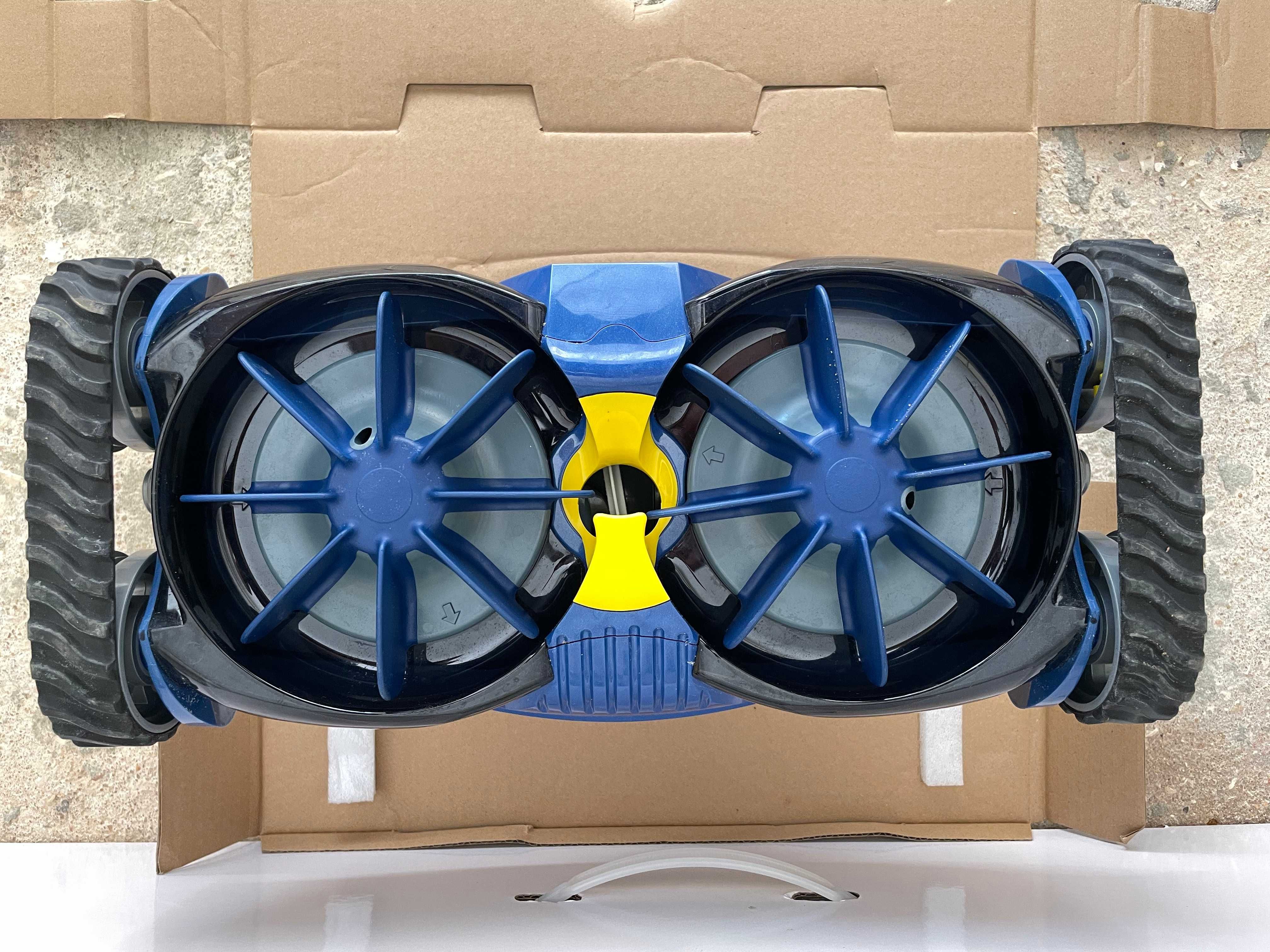 Robot Piscina Zodiac MX8
