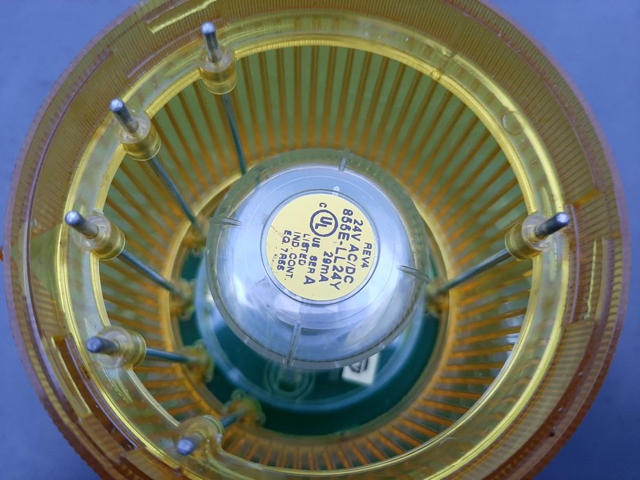 Moduł wieży sygnalizacyjnej Allen Bradley 855T-B24TL8