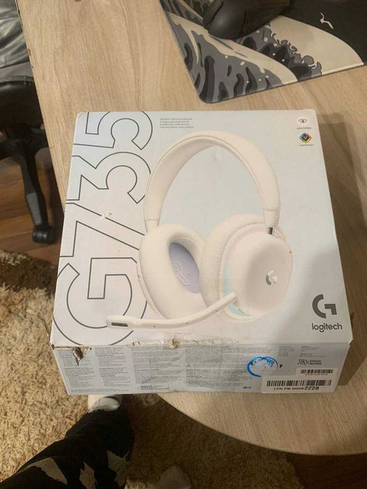 наушники Logitech g735