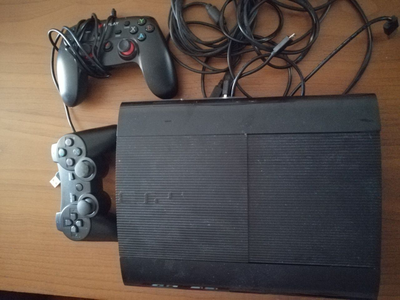 Ps3 slim c/ jogos