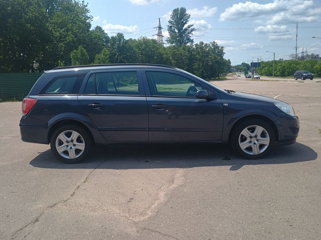 Opel Astra H 1.6