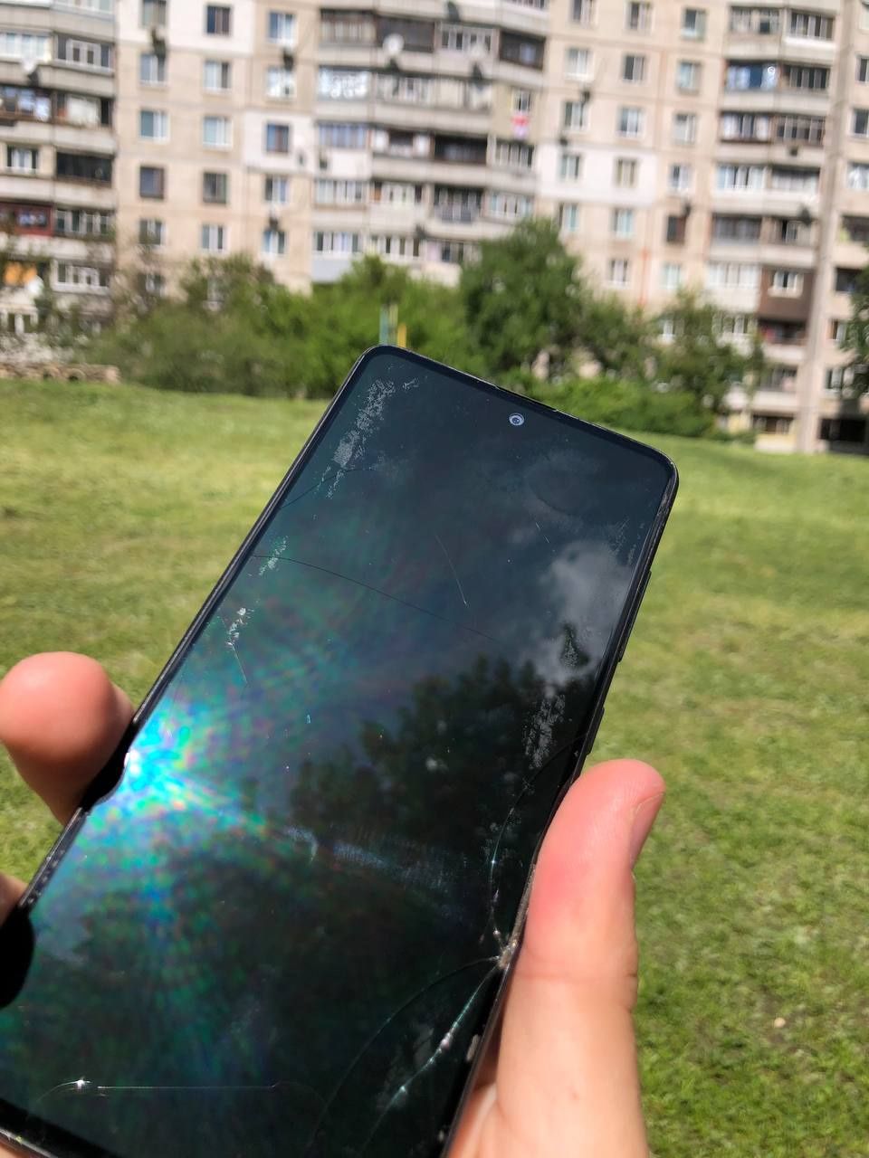 Samsung A51 6/128,