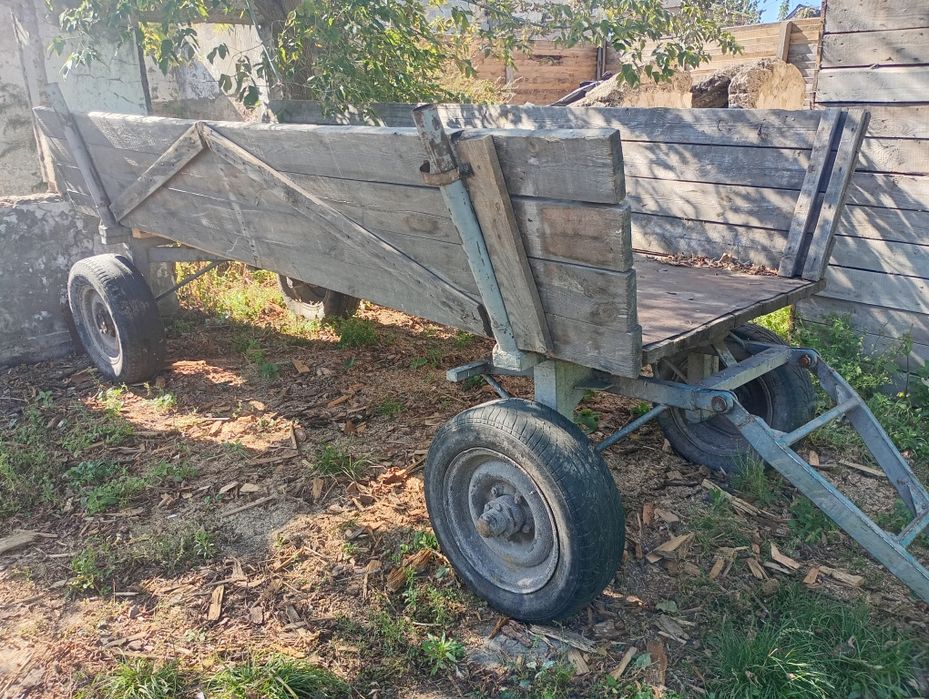 Віз прицеп до трактора