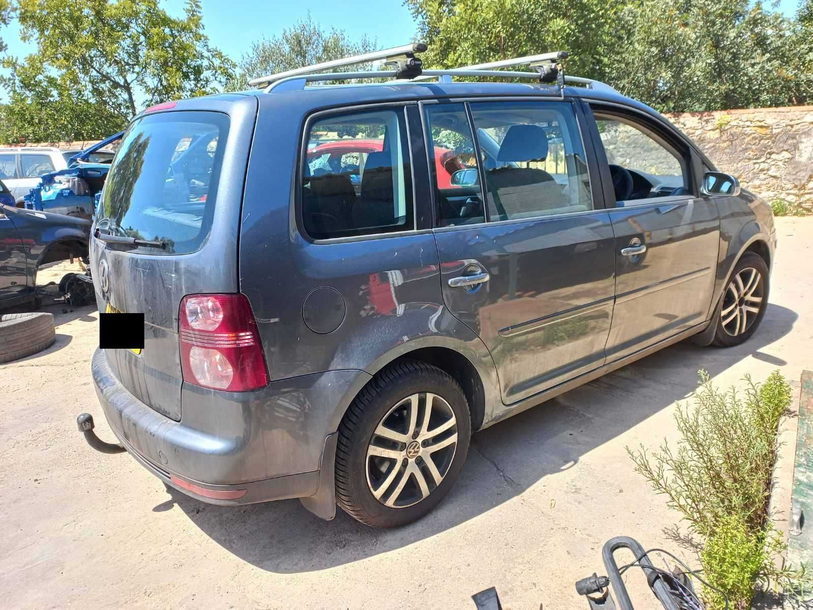 VW Touran 2.0 TDI 2007, VW Golf V 1.4i Para Peças