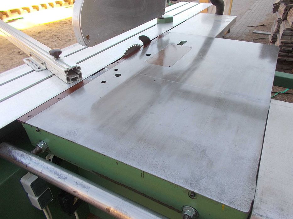 Piła formatowa SCM Casadei KS 3400 podnoszenie i pochył elektryczne