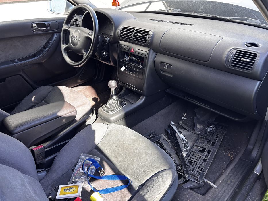Audi a3 8l 1.8t uszkodzone