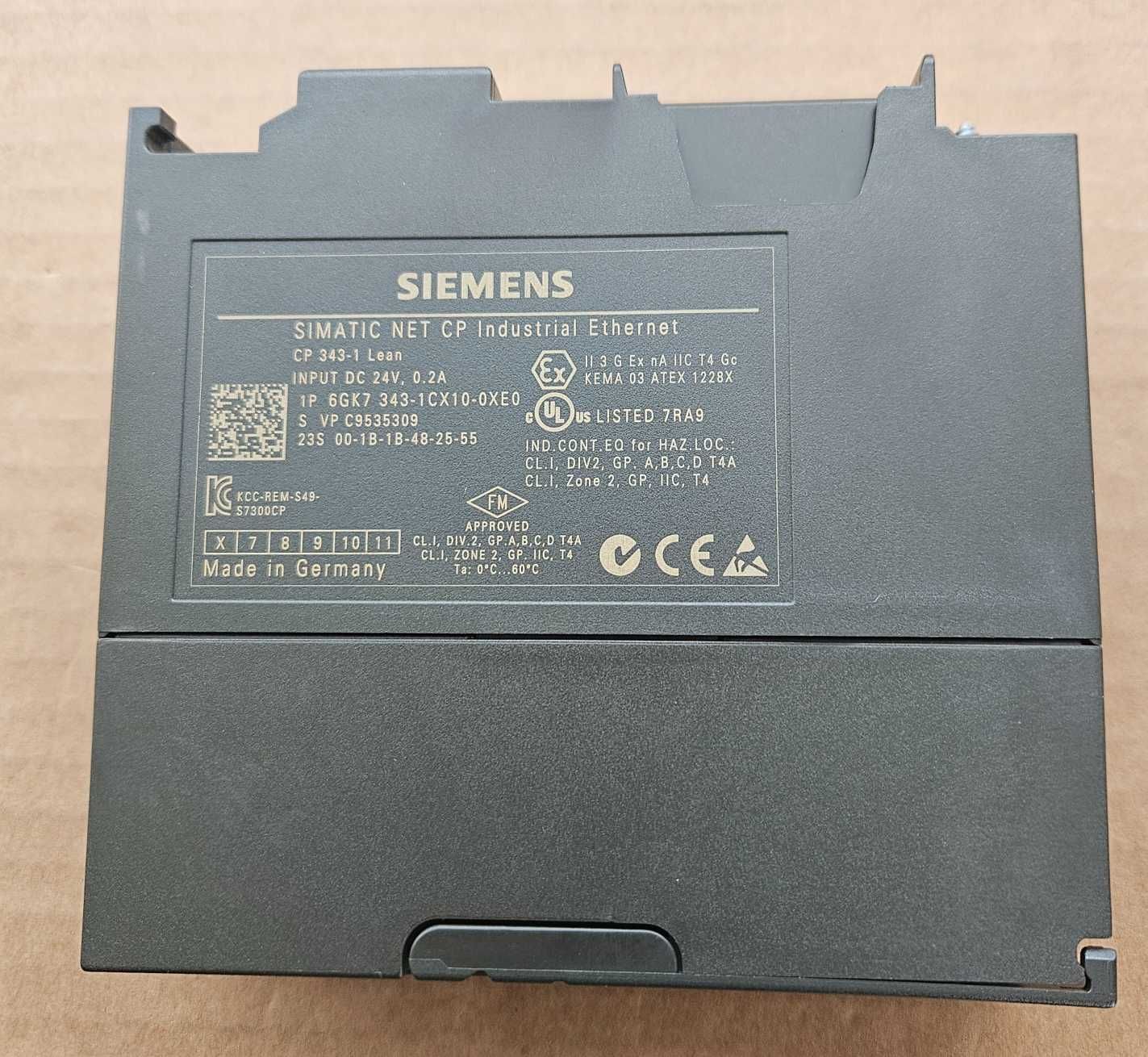 Procesor komunikacyjny Siemens Simatic NET CP S7-300.