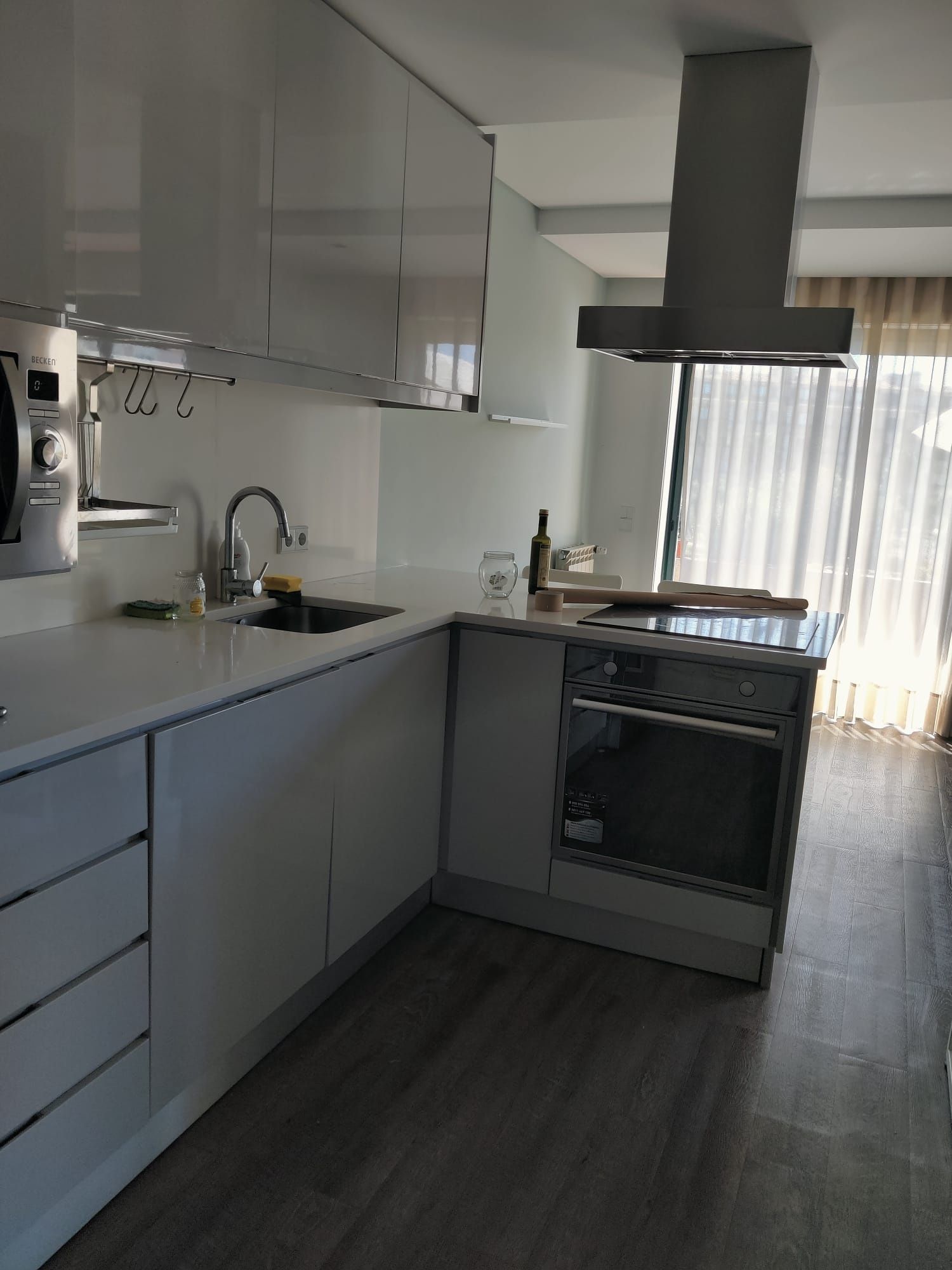 Arrenda-se apartamento T2