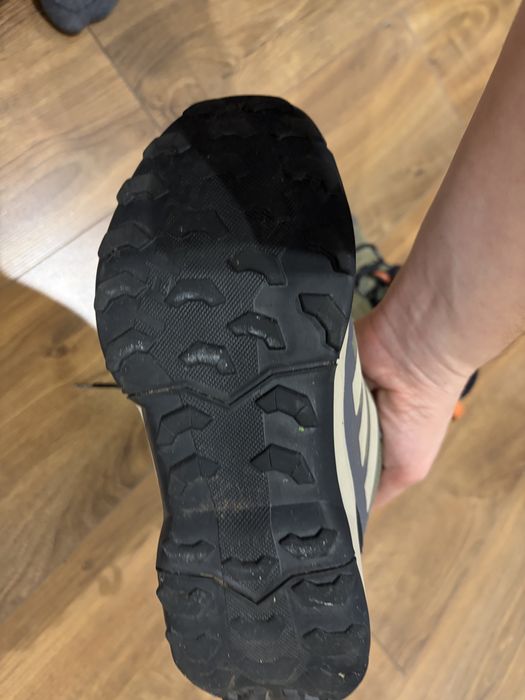 Adidas Terrex кросівки, 35р