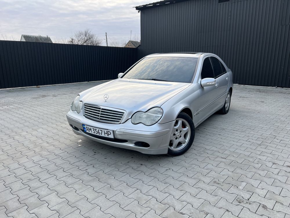 Mercedes Benz W203 2.6