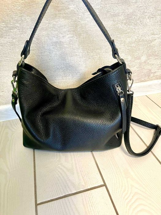 Продам шкіряну італійську сумку жіночу Virginia Conti