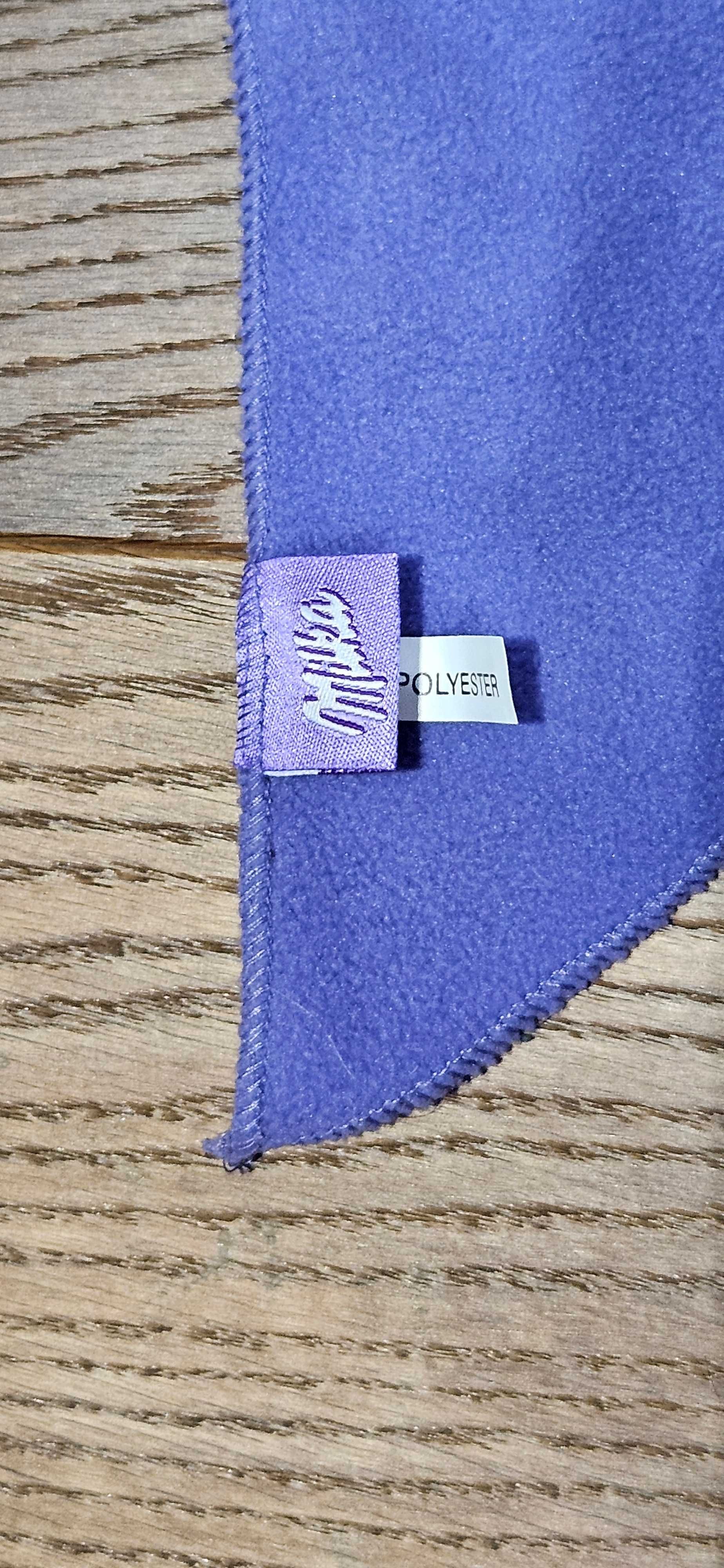 Chusta zimowa trójkątna na szyję z logo Milka