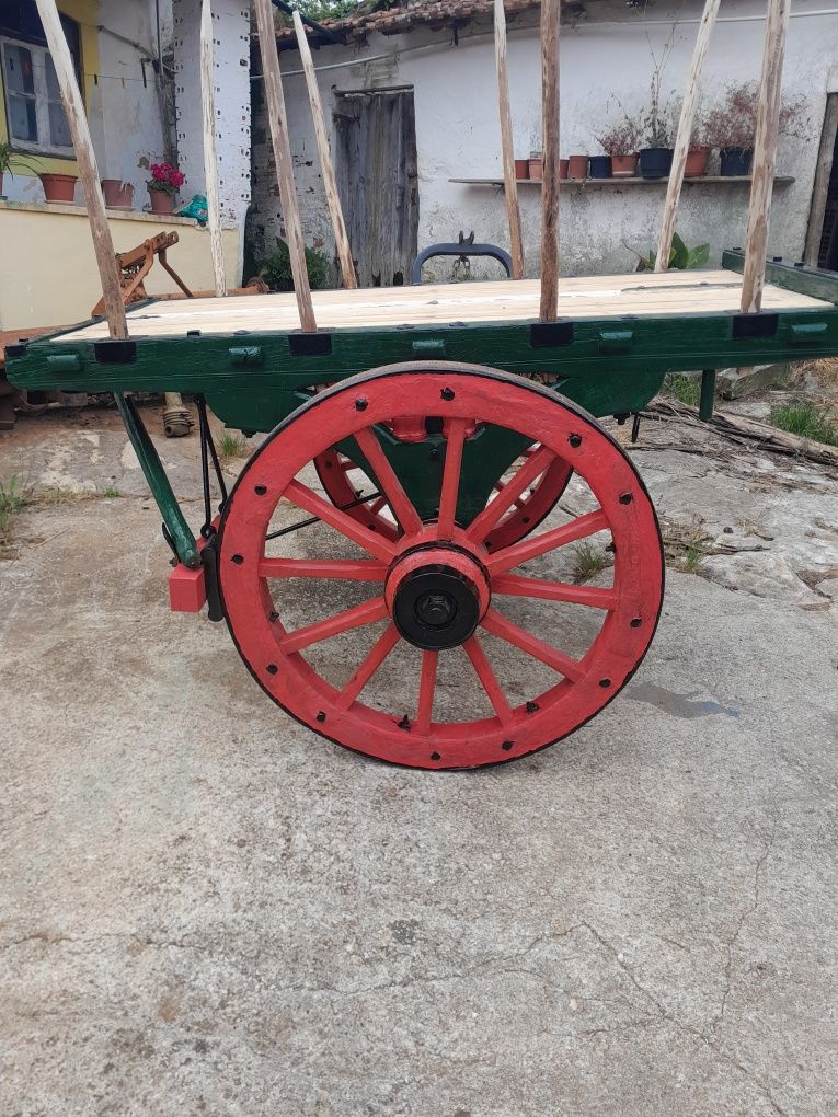 Vede-se carroças