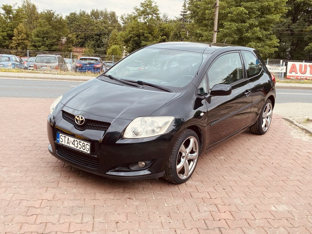 toyota auris 2007 poj 1,6 przeb 137tyś AUTOMAT zadbany