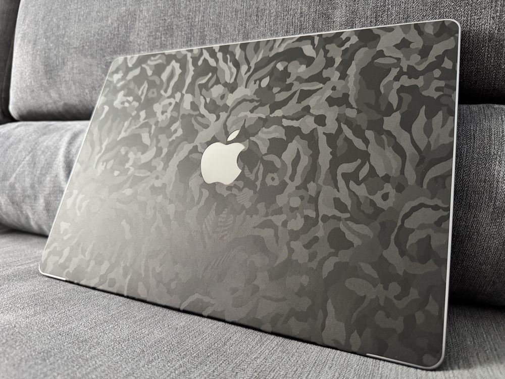 MacBook Pro M1 pro 14”, 512GB, 16GB RAM (jak nowy)