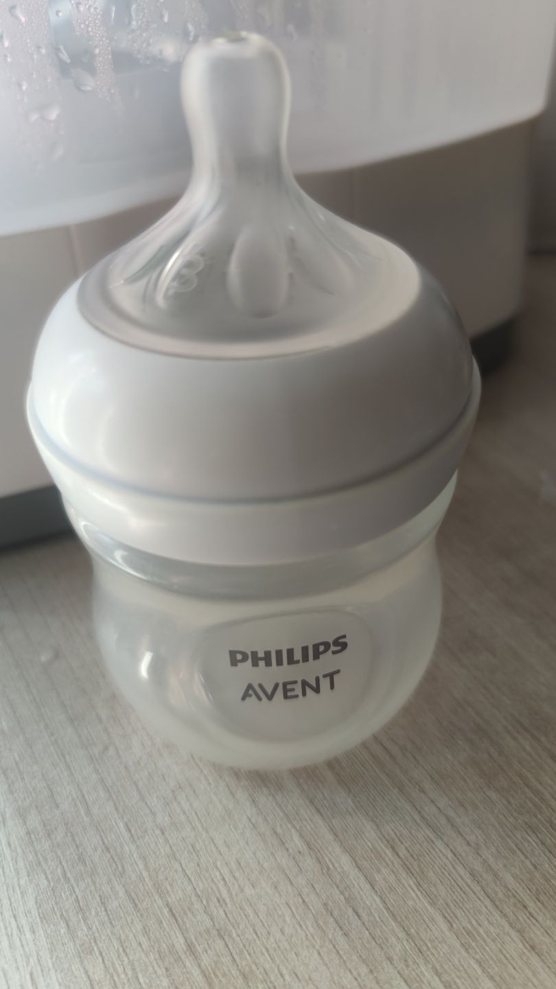 Продам пляшечки Philips Avent