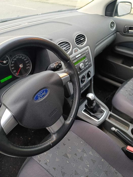 Ford Focus em bom estado