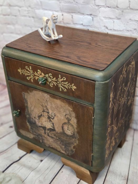 Stoliki nocne, po odnowieniu