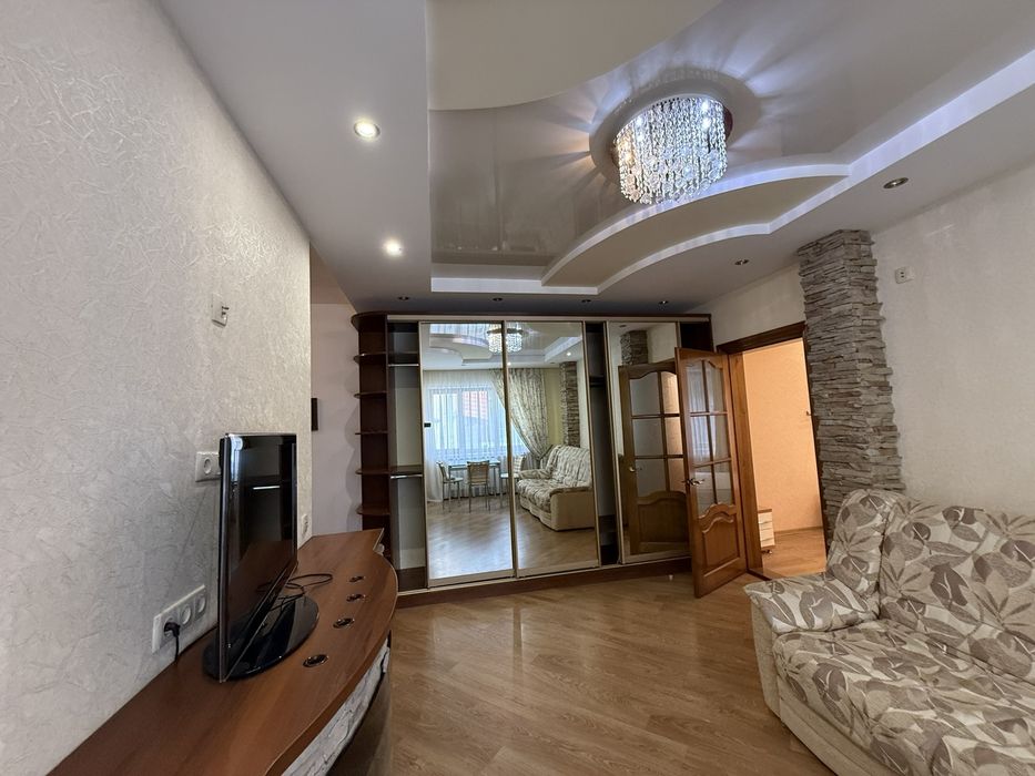 Здаю 2 кім Центр і/о поблизу озера