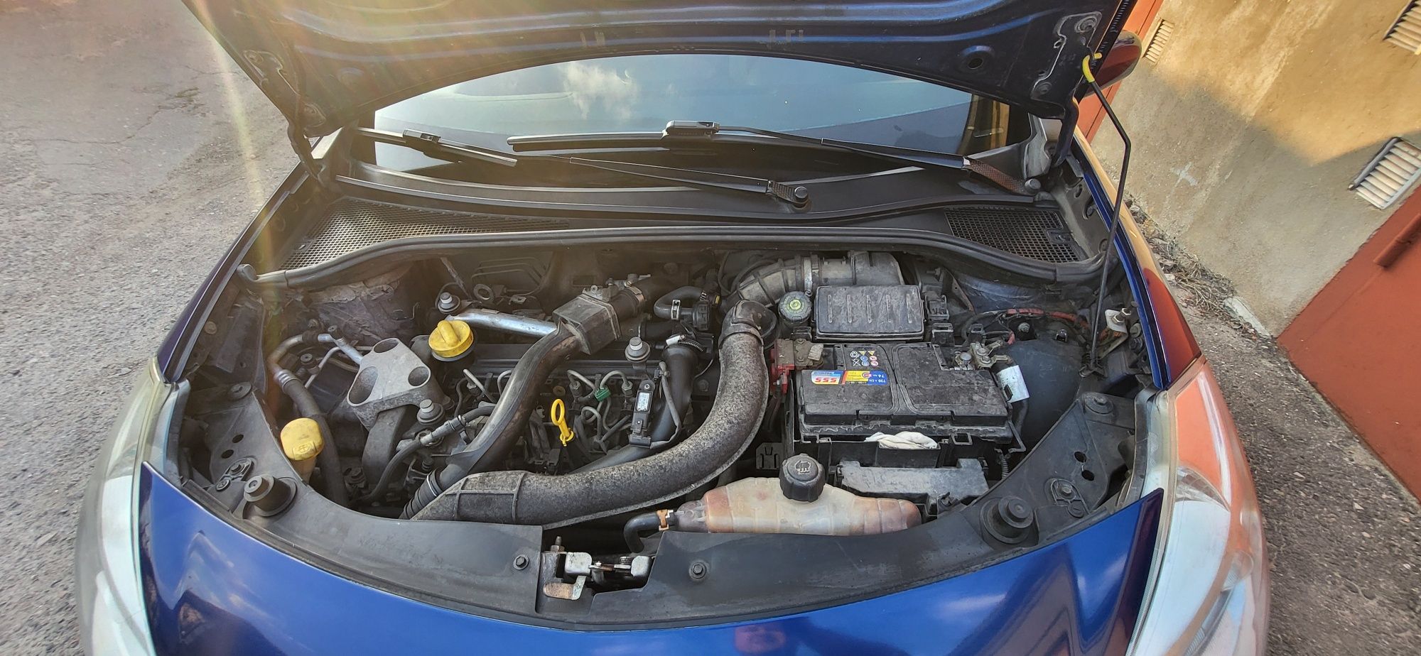 Renault clio 3 1.5 dci 2006 рік